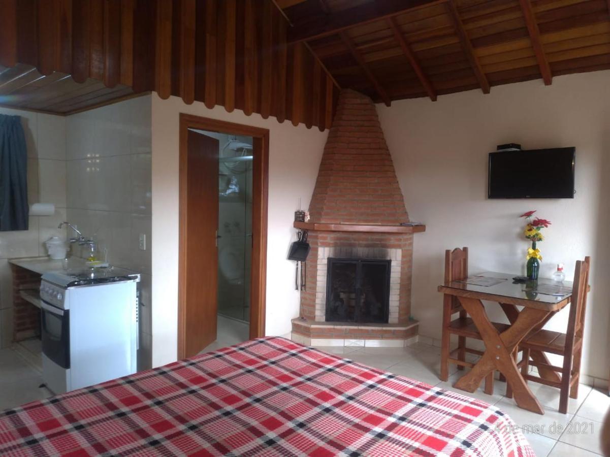 Ana Julia Chales Monte Verde Mg Exterior photo