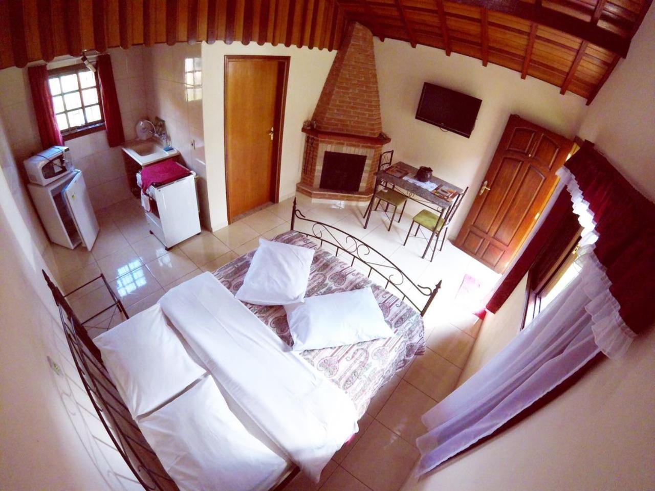 Ana Julia Chales Monte Verde Mg Exterior photo